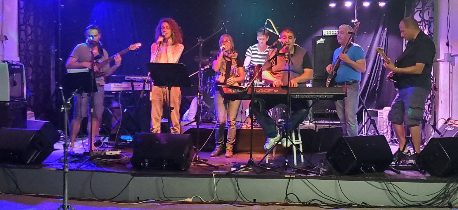 Goody's and the gang